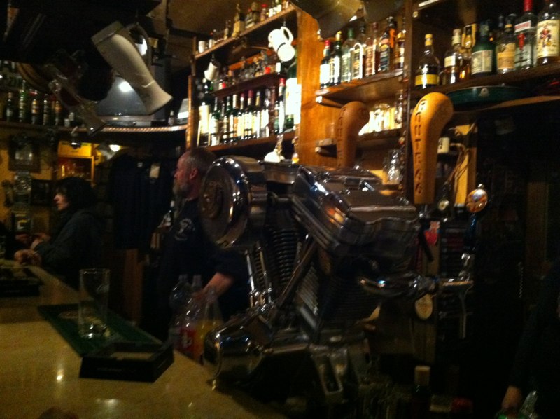 Weite Innenansicht mit Sitzbereich